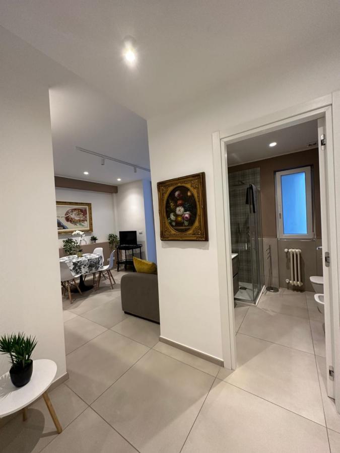 Apartments Ennio Top Class Барі Екстер'єр фото