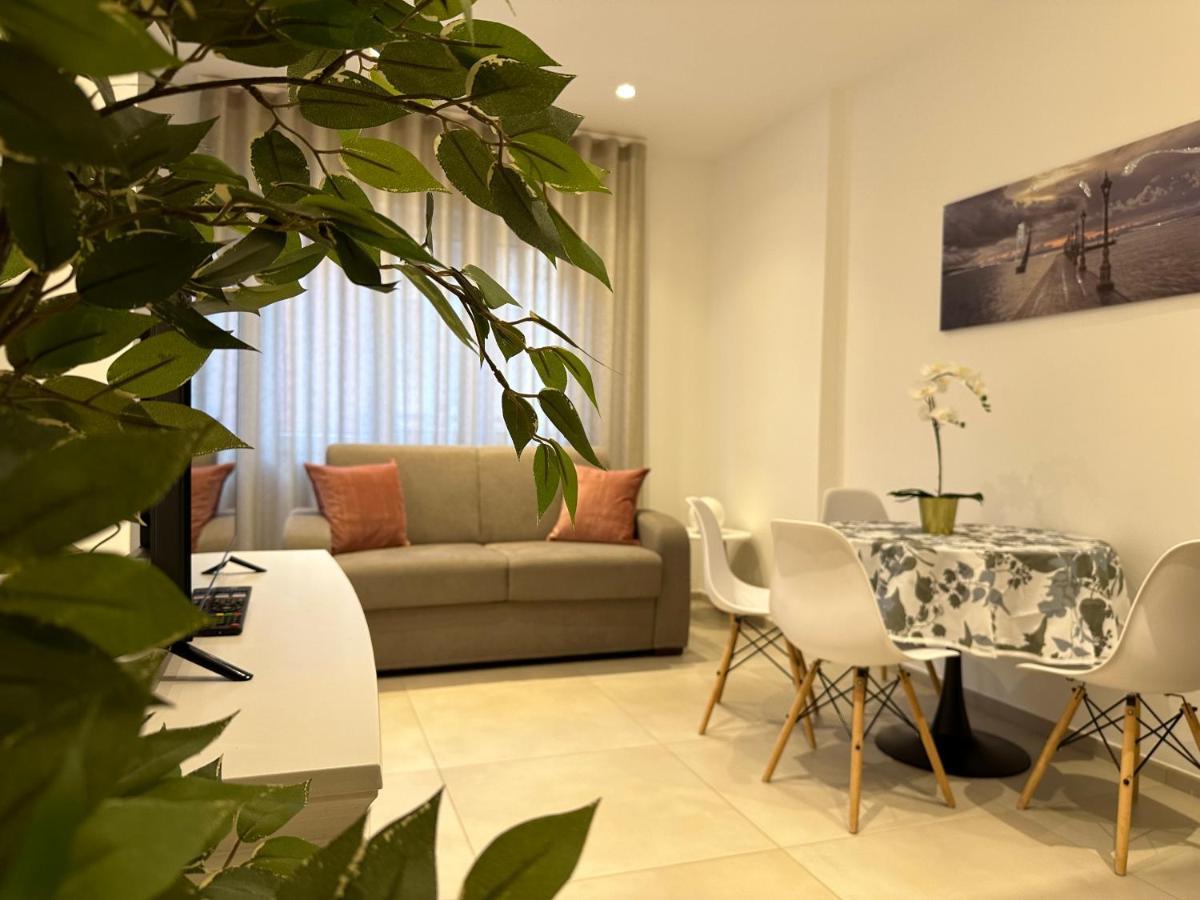 Apartments Ennio Top Class Барі Екстер'єр фото