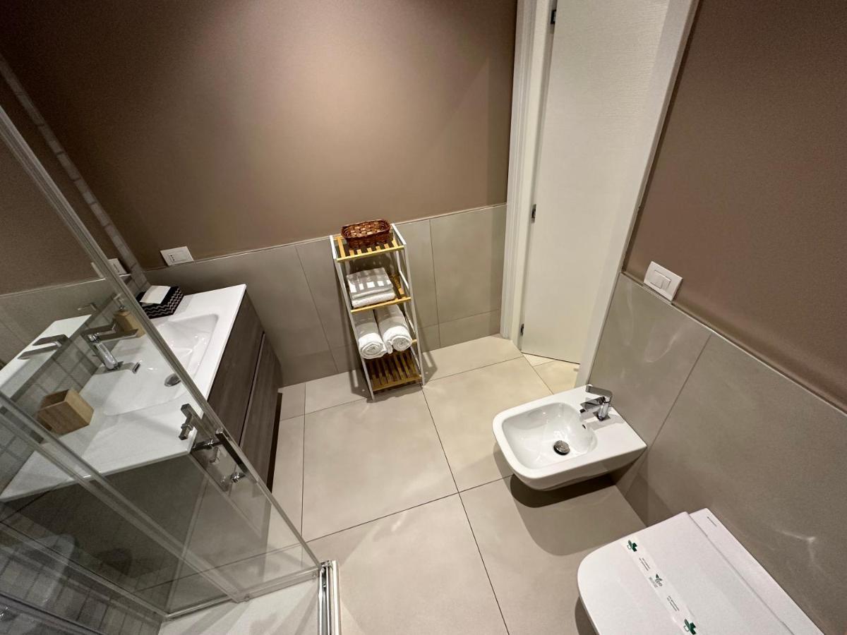 Apartments Ennio Top Class Барі Екстер'єр фото